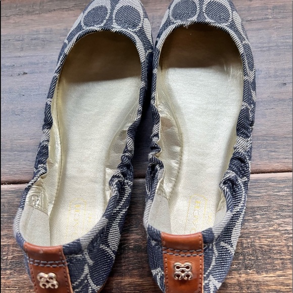 Authentic Coach Signature Denim Ballet Flats sz 5 - Picture 1 of 5